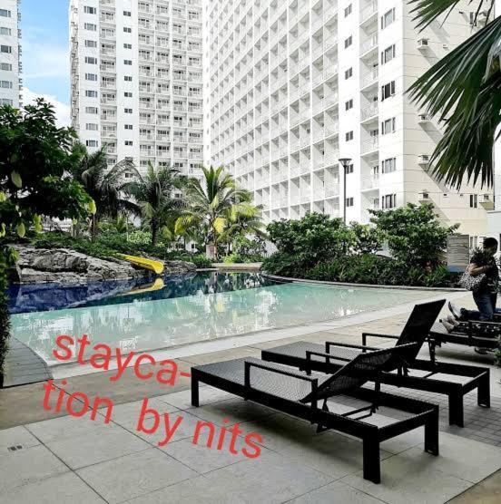 Shore D10 Near Mall Of Asia- Airport Apartment Manila