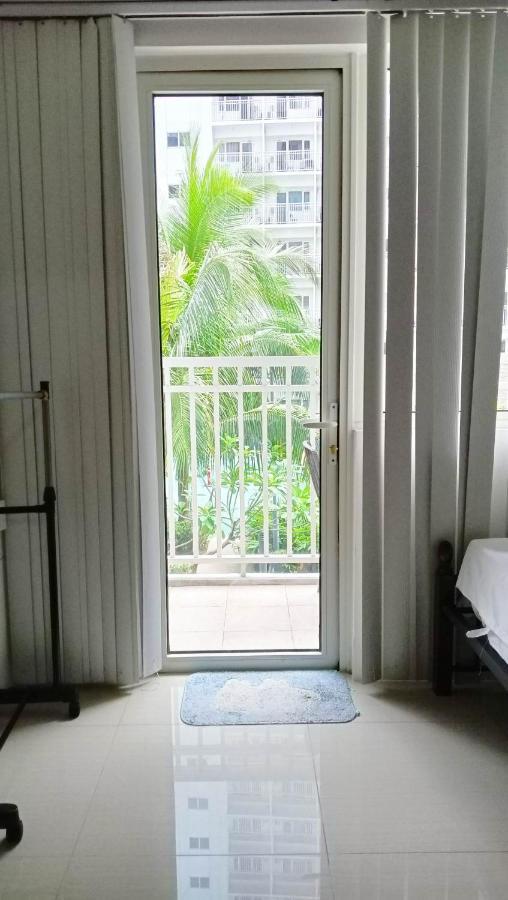 Shore D10 Near Mall Of Asia- Airport Apartment Manila