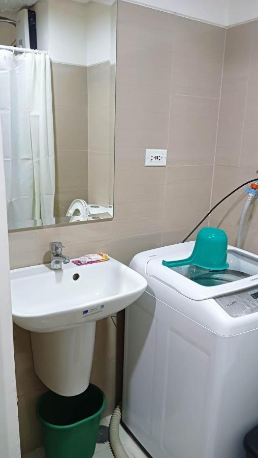 Shore D10 Near Mall Of Asia- Airport Apartment