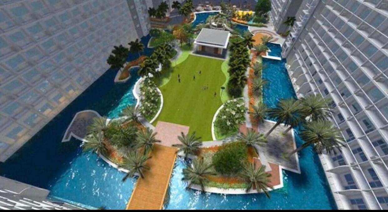 Shore D10 Near Mall Of Asia- Airport *